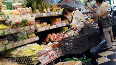 जापानको टोकियोमा खाद्यान्नको मूल्य उच्च