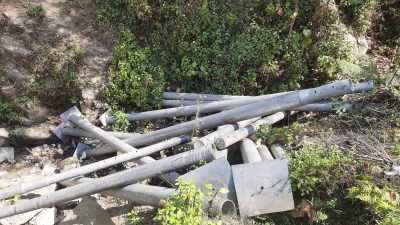 लेकुडा गाउँमा बिजुलीका खम्बा पुगे, पुगेन बिजुली