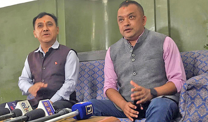 कांग्रेसमा फुटः दुई महामन्त्रीसहित तीन नेता ५ वर्षका लागि निलम्बित