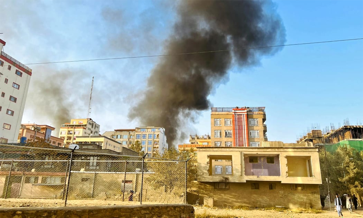 पाकिस्तान र अफगानिस्तानबीच ‘खुला युद्ध’ सुरु: काबुलसहित प्रमुख सहरमा भीषण बमबारी