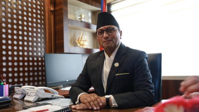 अर्थमन्त्री वाग्लेद्वारा पदभार ग्रहणः १५ वटा ऐन र राजस्व अनुसन्धान विभाग खारेज प्रक्रिया अघि बढाउने निर्णय