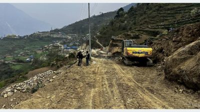 धुलिखेल-खावा खण्डमा आवागमन रोकेर स्तरोन्नति गरिँदै