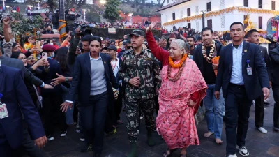 प्रधानमन्त्रीद्वारा पशुपतिनाथको दर्शनसहित रुद्राभिषेक पूजा