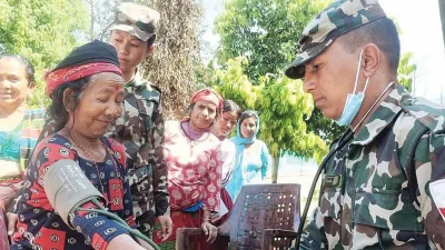 सेनाको शिविरमा २०८ जनाको स्वास्थ्य परीक्षण