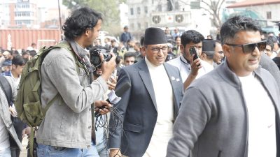 सरकारको प्राथमिकता सुशासन र आर्थिक पुनर्संरचनाः डा वाग्ले