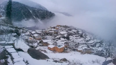 बाजुरामा भारी वर्षा, उच्च लेकाली भेगमा हिमपात