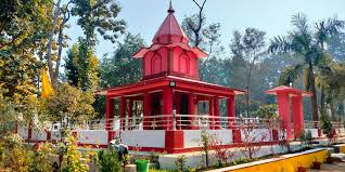 चन्दा उठाएर रामजानकी मन्दिर मर्मत