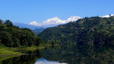 रुपातालमा १० हजार जातका माछाका भुरा छाडियो