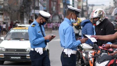 ट्राफिक कारबाहीबाट रु १३ लाख राजस्व सङ्कलन