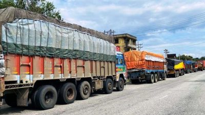 पृथ्वी राजमार्गमा ‘ओभर लोड’ बोक्ने सवारी चालक धमाधम कारबाहीमा