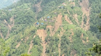 च्याङथापूका २६ घर उच्च जोखिममा