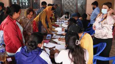 होल्डिङ सेन्टरका सुकुमवासीलाई नियमित स्वास्थ्य परीक्षण र उपचार सेवा
