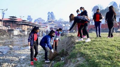 पशुपति क्षेत्रमा सरसफाइ