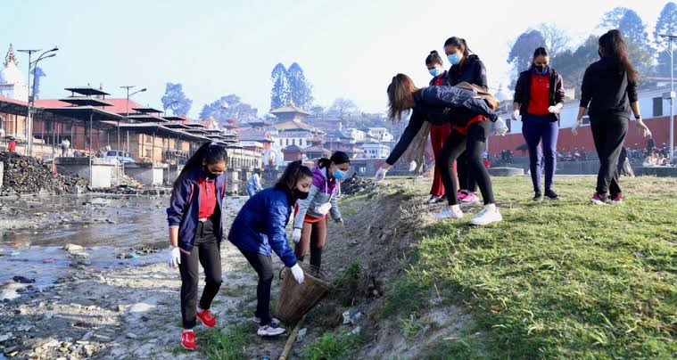 पशुपति क्षेत्रमा सरसफाइ