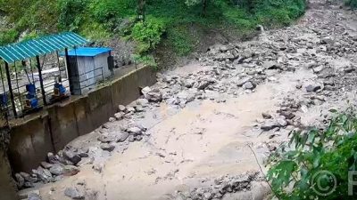 बाढीले क्षति पु–याएपछि रेलेखोला जलविद्युत् आयोजना बन्द