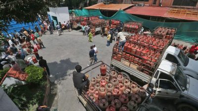आयल निगमले आज ग्यास नबाँड्ने, पायक पर्ने विक्रेताबाट किन्न अनुरोध