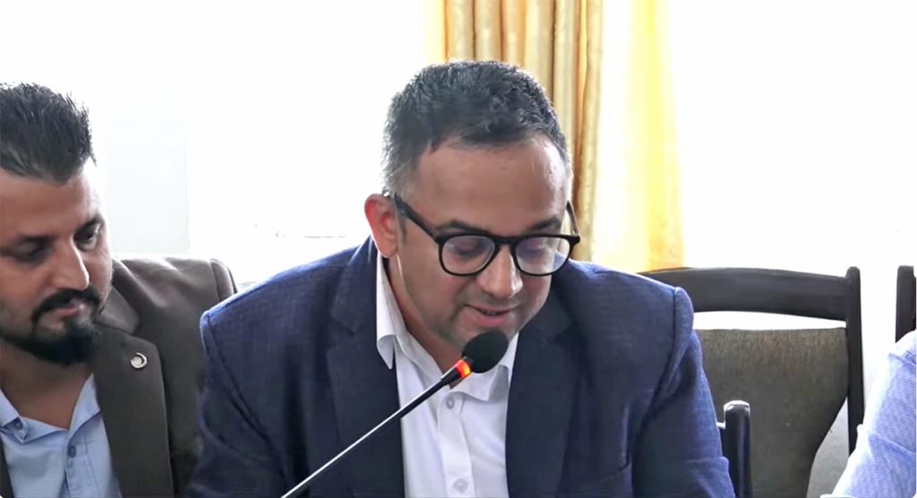 शेयर बजार बारे अर्थ मन्त्रालयले स्वार्थ समूहसँग मात्रै बढी सहकार्य गरिरहेको आरोप